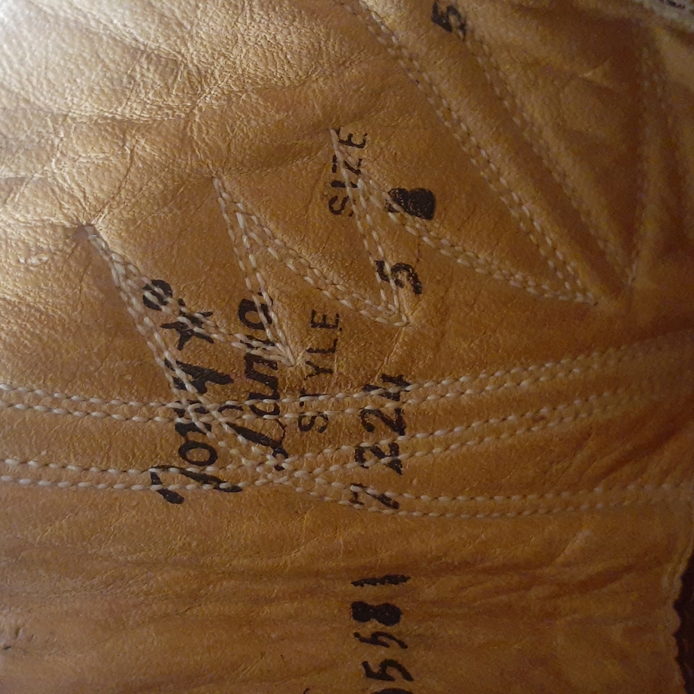 Tony Lama Western Leather Boots - Picture 6 of 6